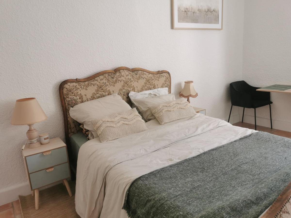 Au Petit Faubourg Apartamento Grignan Exterior foto